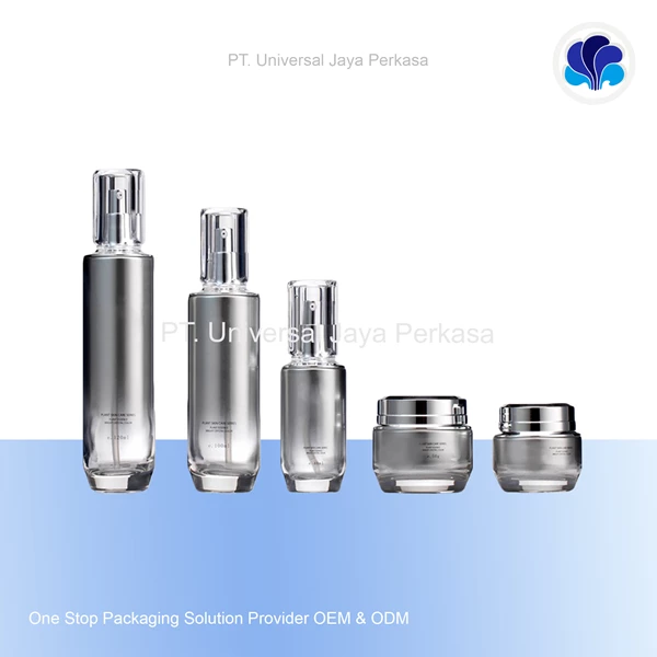 Beautiful and attractive skincare set from Universal cosmetic bottle