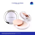 Compact Powder Bedak Padat Makeup Wajah dengan Puff cantik dan menarik by Universal botol kosmetik 1