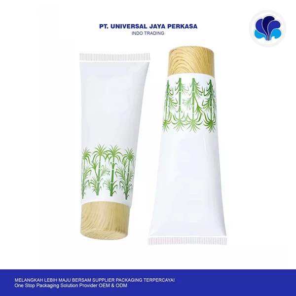 Eco-Friendly Plastic Tubes Packaging For Cosmetic Face Wash by Universal cosmetic bottles