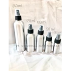 one set spray bottle cosmetic 1