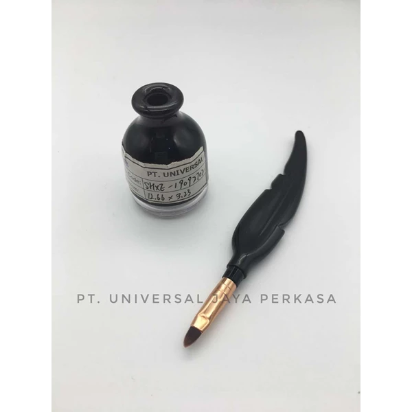 Black Wing Eyeliner Universal Jaya Perkasa