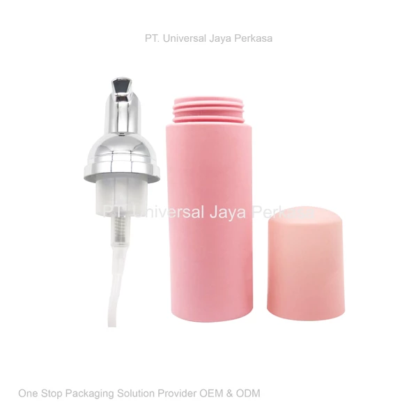 Beautiful pink foam bottle cosmetic bottle